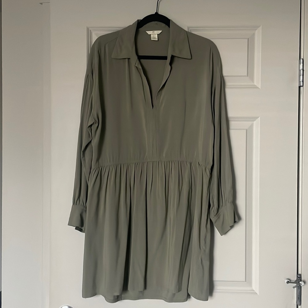 Long sleeve H&M short dress